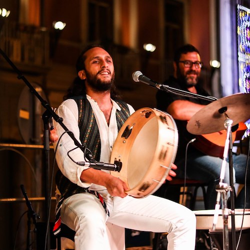 "Artisti Uniti per la Pace" Napoli si illumina con il Cinema e la Musica