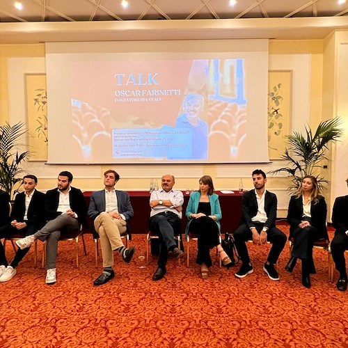 TAORMINA GOURMET: OSCAR FARINETTI E STEVIE KIM PARLANO DI FUTURO E COMUNICAZIONE ENOGASTRONOMICA