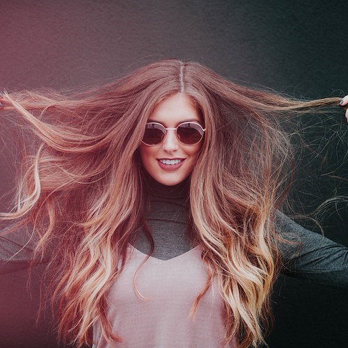 Trattamenti per donare forza e vitalità ai capelli danneggiati